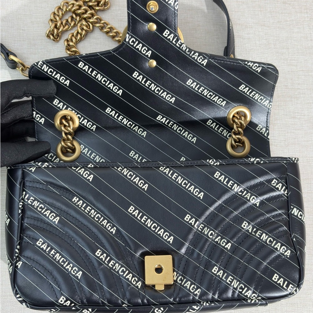 GUCCI Black Leather GG Marmont Shoulder Bag with Balenciaga Print Medium GHW - Picture 11 of 17